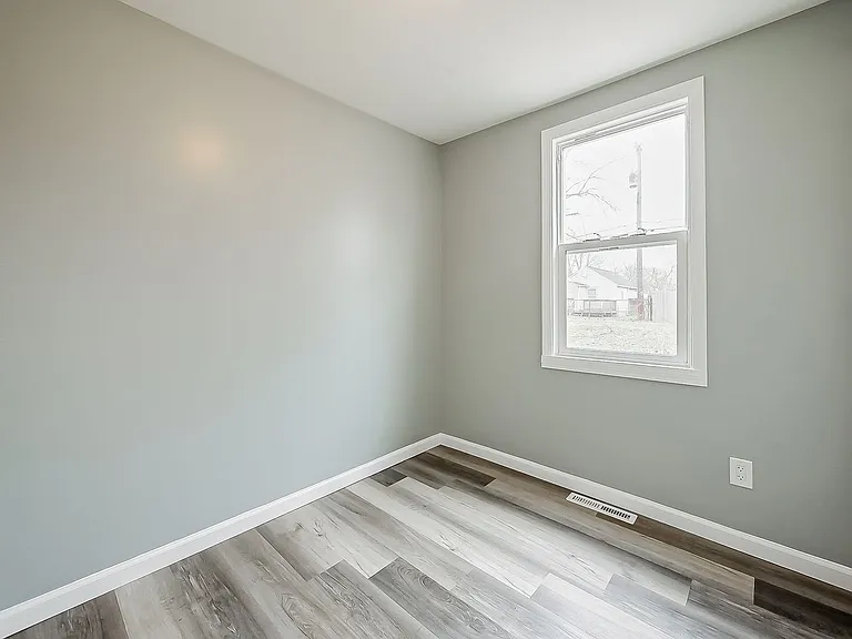 750 Scottwood St — Photo 11