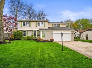 8040 Aquadale Dr, Boardman, OH