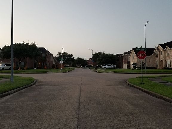 4th image of 4546 Reams Ln