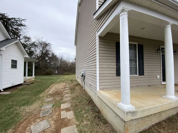 405 Pratt St, Fredericksburg, VA 22405