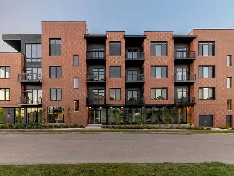 Breakwater Lofts — Photo 33
