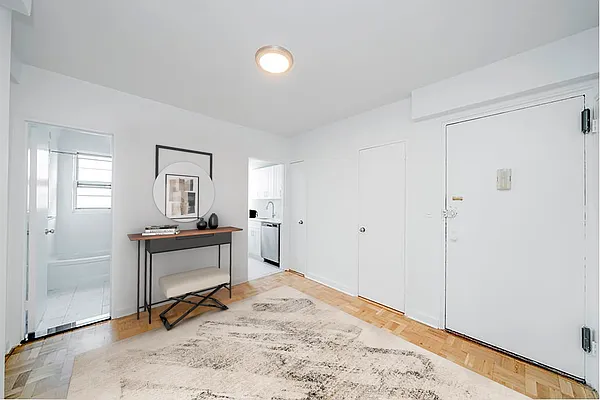 Rented by Douglas Elliman | media 8