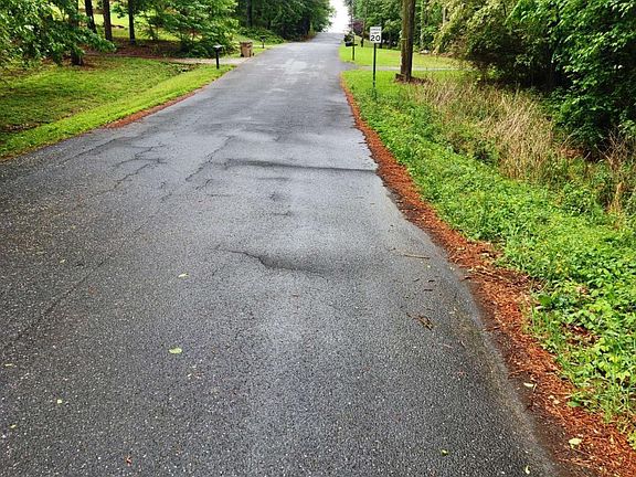 5th image of 23 Country Ln SE