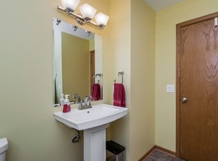 2698 Thrush Dr, Jenison, MI 49428