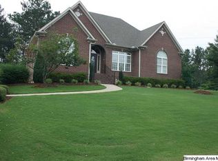512 Woodbridge Trce, Chelsea, AL 35043