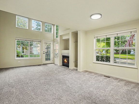 2nd image of 2071 Avalon Ct