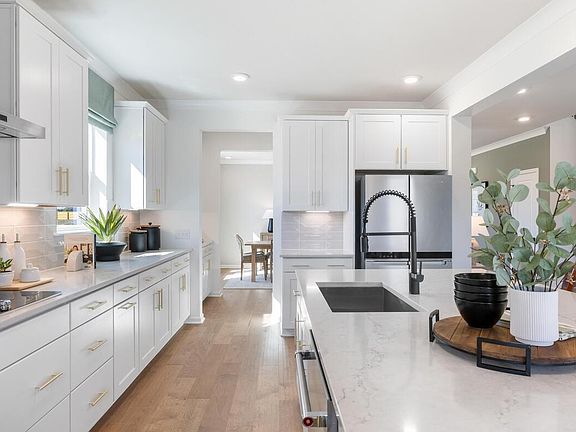 5th image of 505 Blue Verner Rd