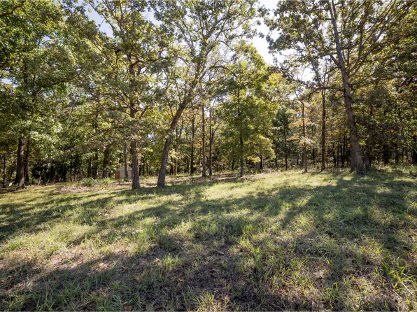 24333 County Road 255, Pittsburg, MO 65724