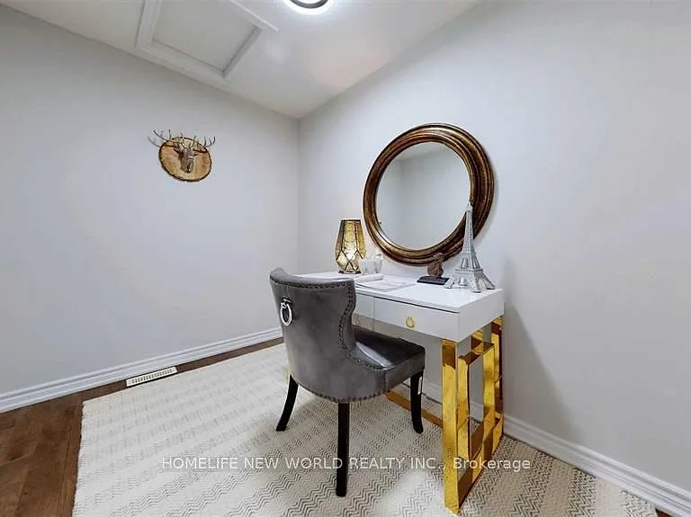 52 Mantle Ave — Photo 29