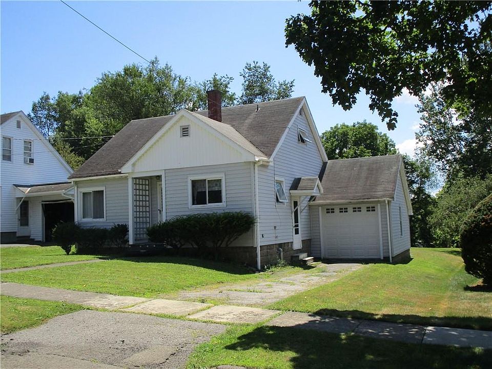 1st image of 75 Herman Ave