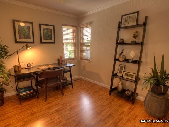 4th image of 2312 Roosevelt Cir