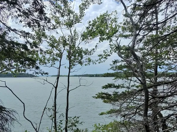 1 Sunset Drive, Eastport, ME 04631