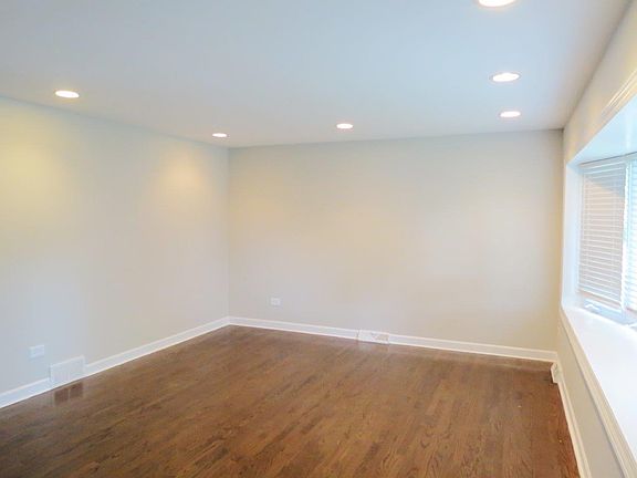 4th image of 620 Norfolk Ave