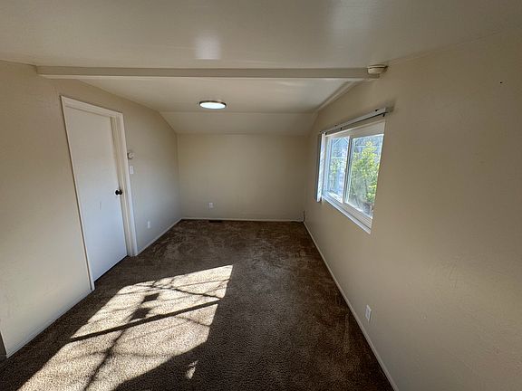 4th image of 1521 Bernal Ave