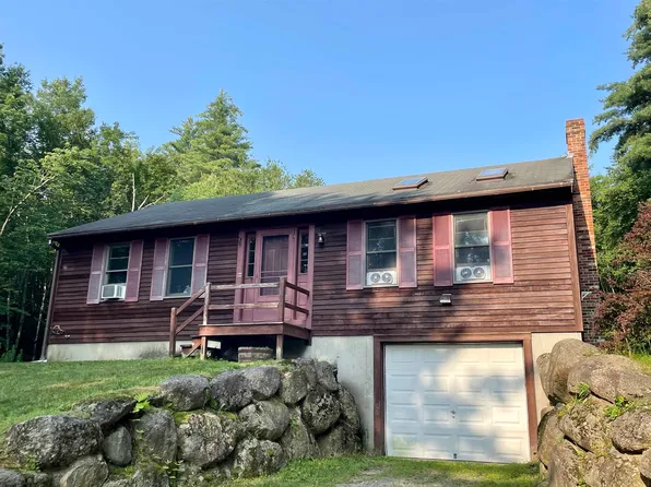 160 Mary Rowe Drive, Hillsborough, NH 03244