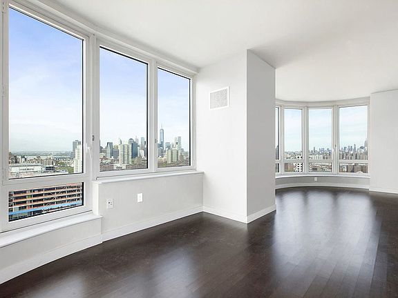 2nd image of 306 Gold St APT 27F