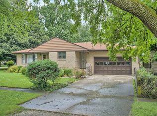 304 W Park St, Fisher, IL 61843