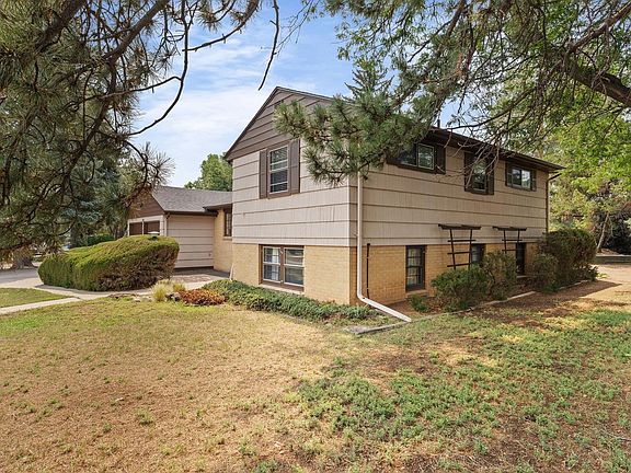 4th image of 1539 West Shore Dr