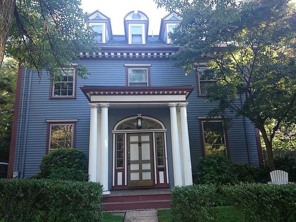 2nd image of 58 Allerton St