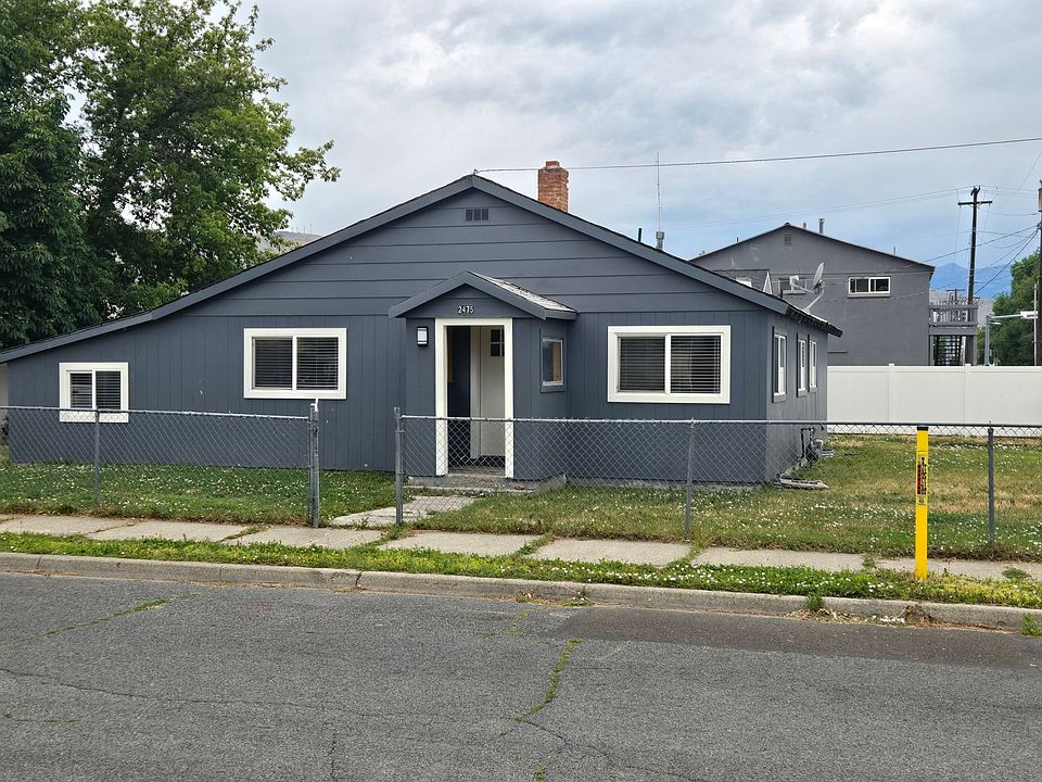 1st image of 2475 9th St