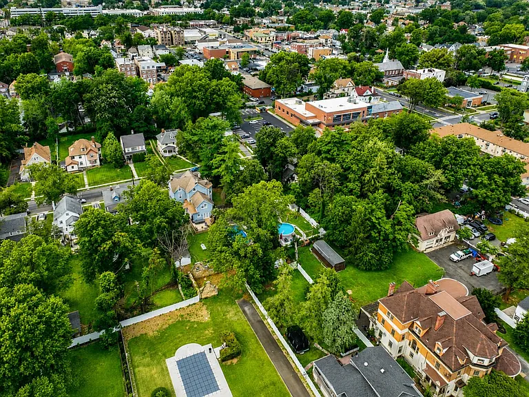 Neighborhood