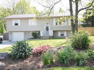 2819 Saltsman Rd, Erie, PA 16510