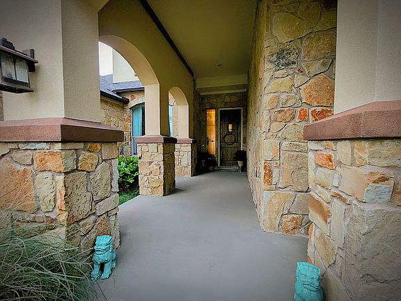 Home Front Entryway