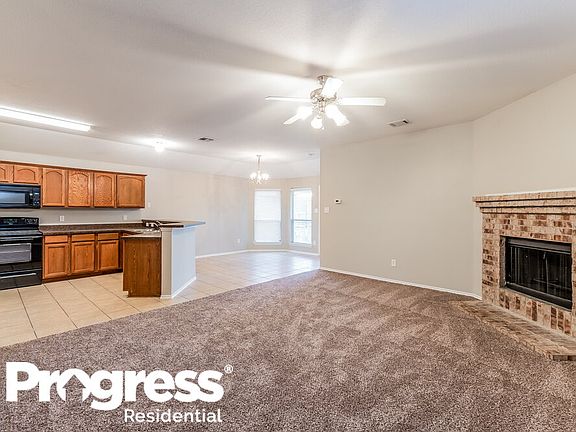 2nd image of 3616 Peacock Pl
