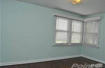 5th image of 2925 Hilldale Ave