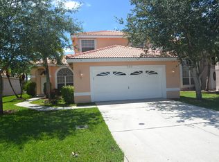 544 SW 183rd Way, Hollywood, FL 33029
