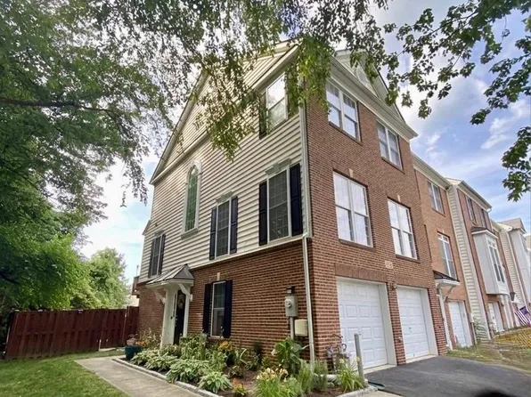 2014 Dalewood Ct, Crofton, MD 21114