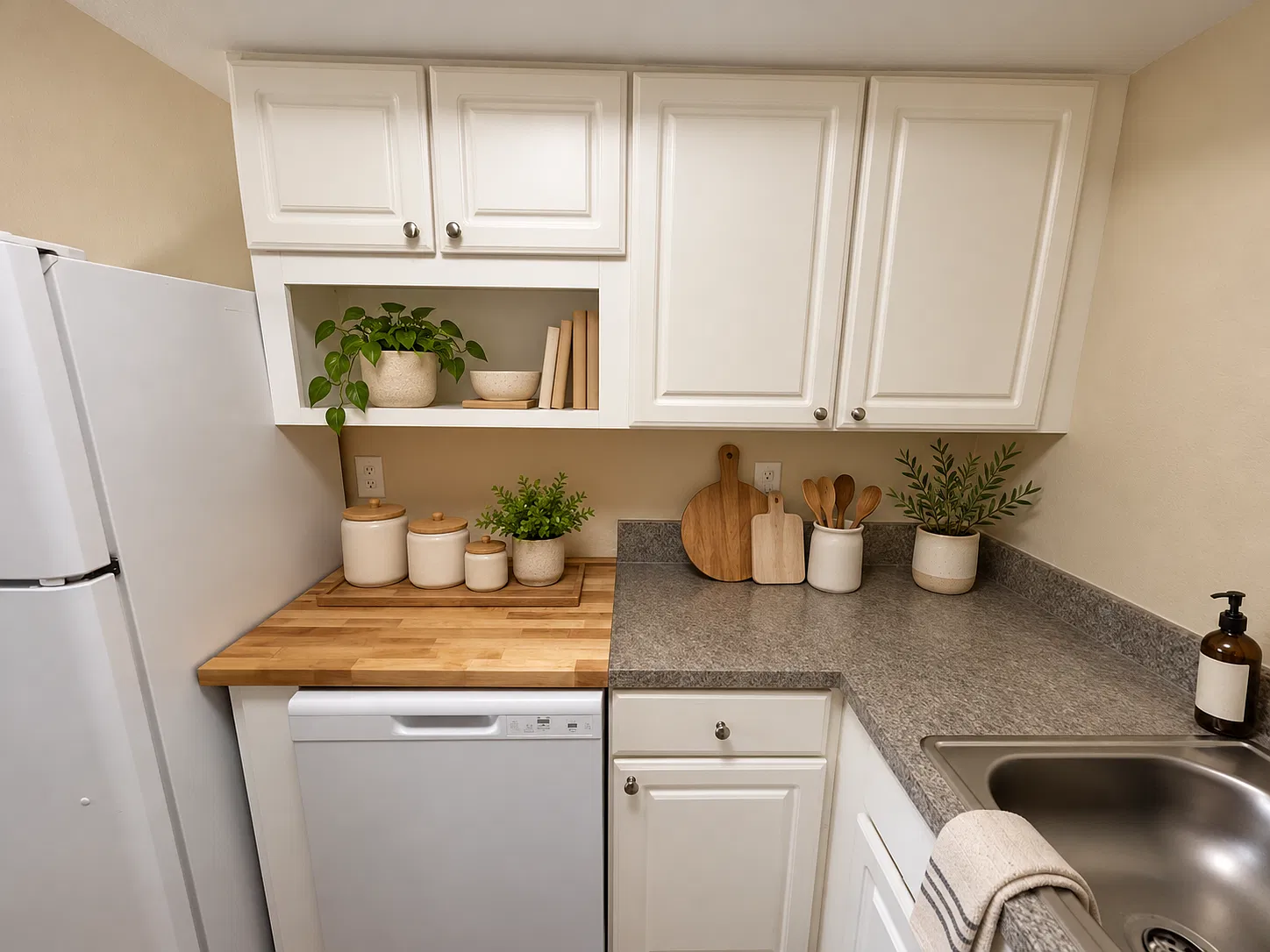 2 bed, 950 sqft, $1,500 — Photo 2