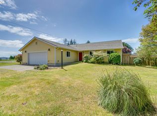 3808 12th St, Tillamook, OR 97141