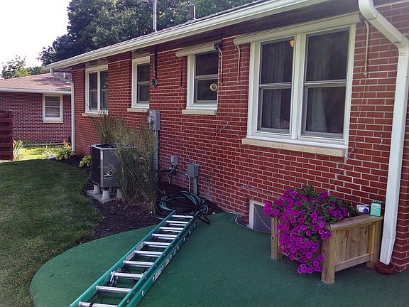 3rd image of 3850 Saint Marys Ave