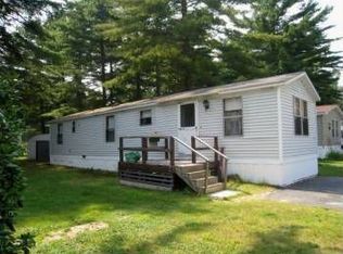 11 Theodore Dr, Brunswick, ME 04011