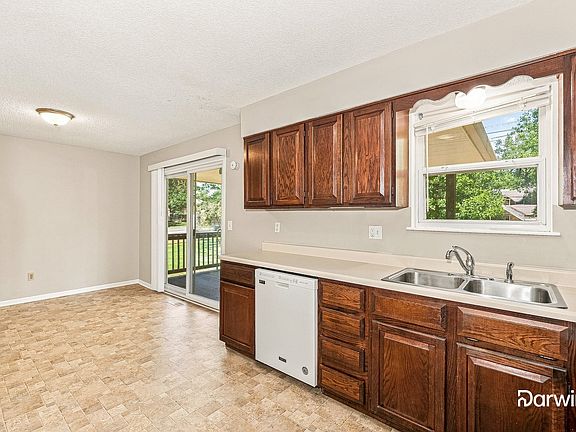 3rd image of 2102 NW 64th Ter