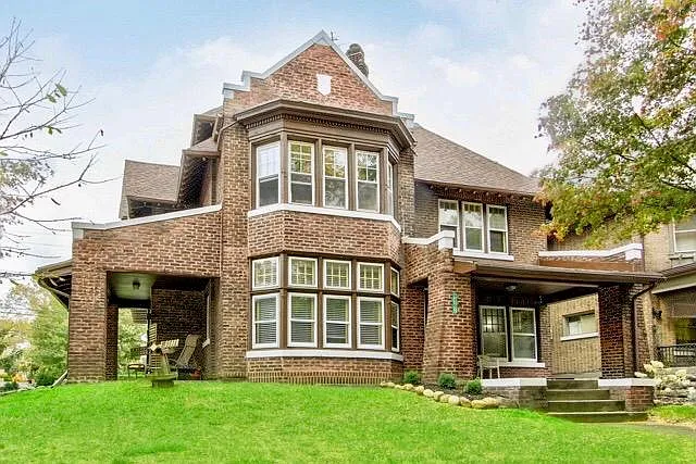 9501 Shakespeare Pkwy — Photo 1