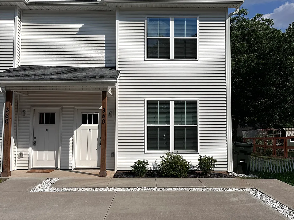 360 Old Rutherford Rd #A