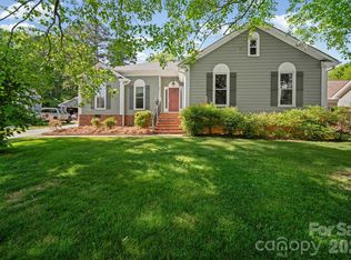 9811 Dusty Cedar Ct, Charlotte, NC 28269