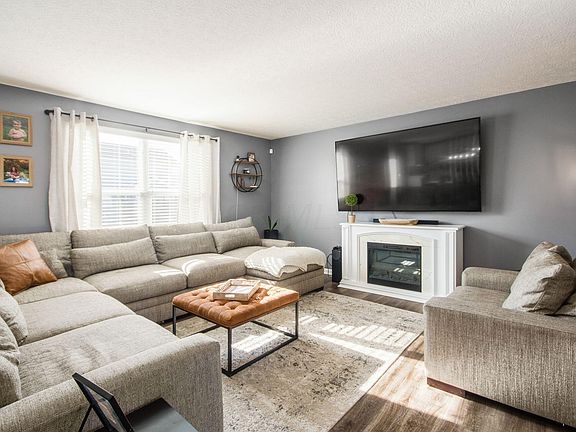 5th image of 3955 Snowcreek Dr