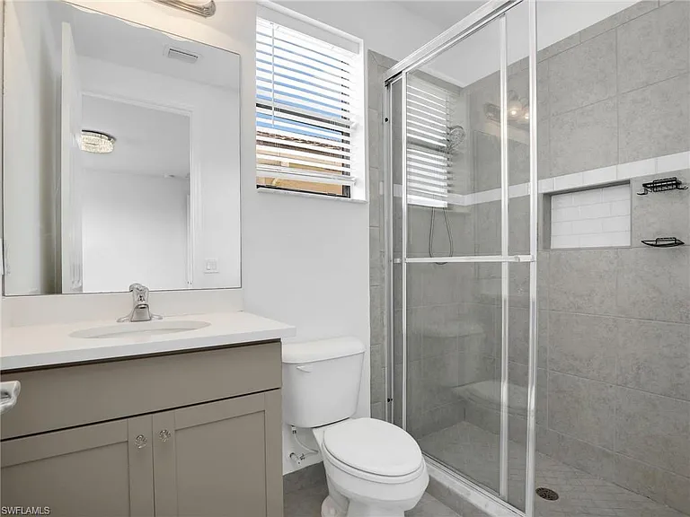 10008 Chesapeake Bay Dr — Photo 42