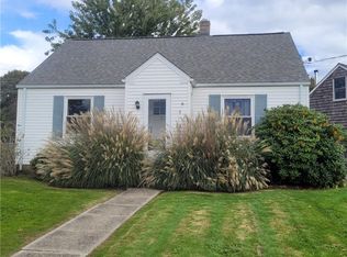 32 King Rd, Middletown, RI 02842