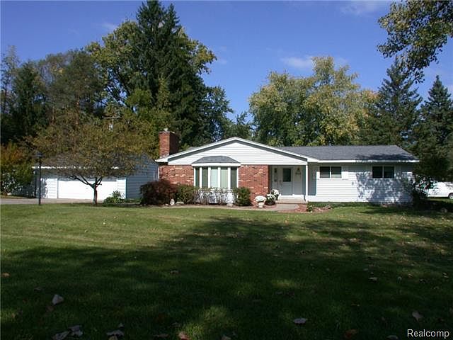 1st image of 6770 Maceday Dr