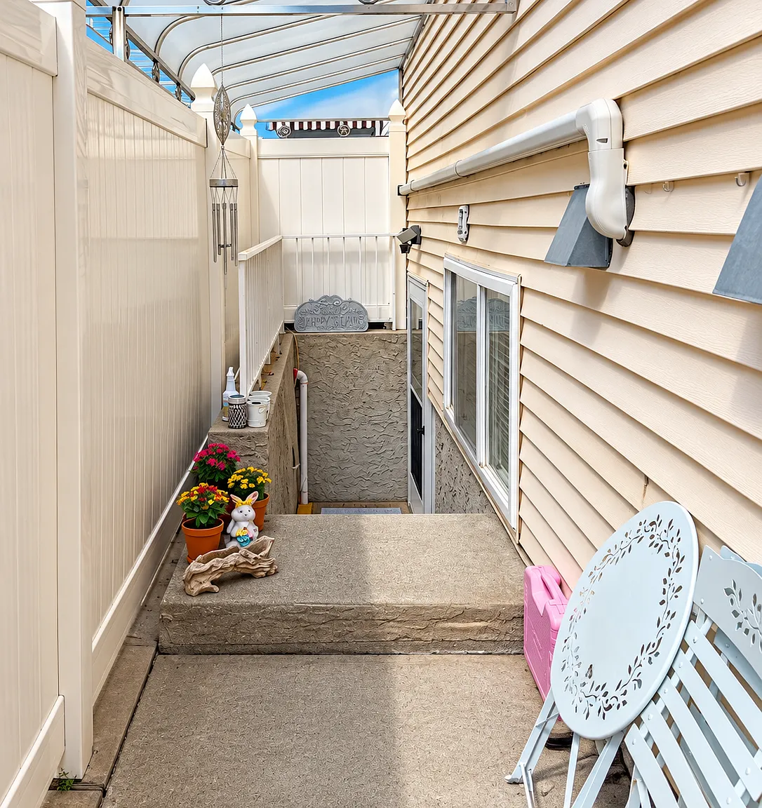 1 bed, $2,454 — Photo 2