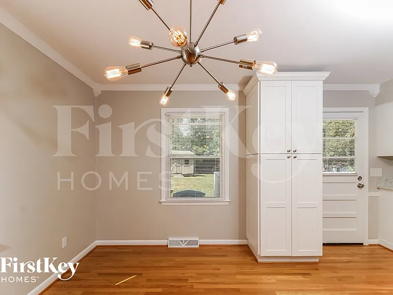 4512 Grendel Rd — Photo 4