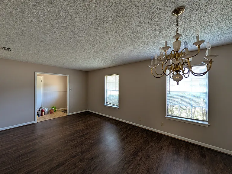 403 W Heritage Dr — Photo 29