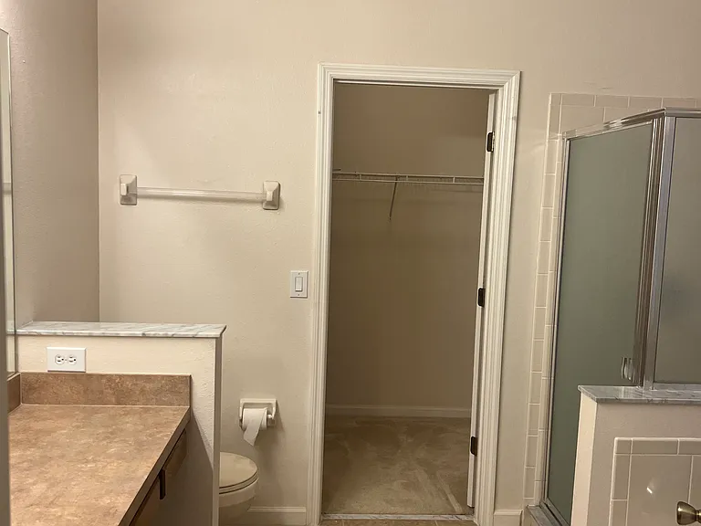4292 Collinwood Dr — Photo 11