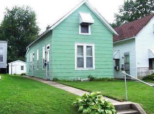1704 Chestnut St, Quincy, IL 62301