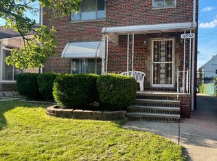 10902 Saint Mark Ave, Cleveland, OH 44111