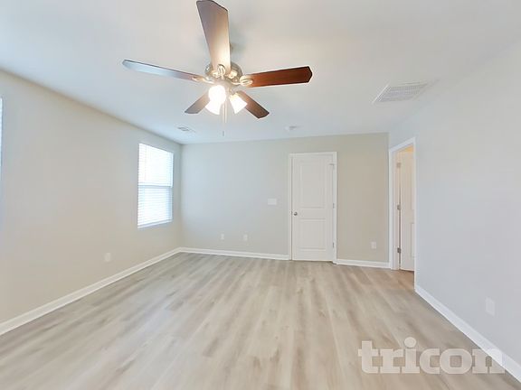 5th image of 1868 Belle Arbor Dr
